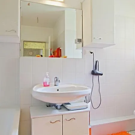Privatunterkunft Private *